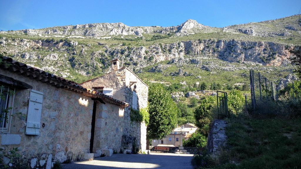 Au Pied Du Chateau Apartment Greolieres les Neiges Exterior photo