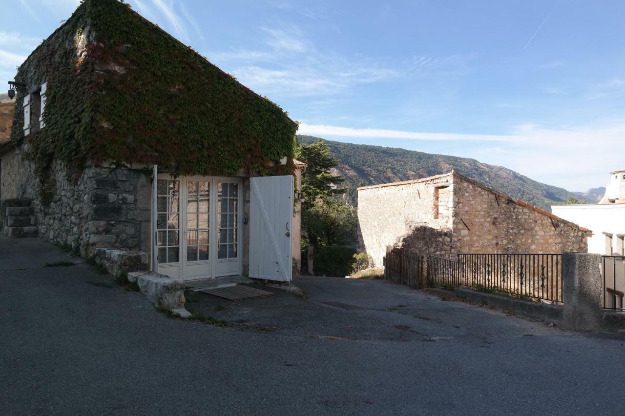 Au Pied Du Chateau Apartment Greolieres les Neiges Exterior photo