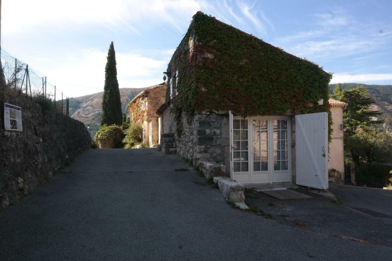 Au Pied Du Chateau Apartment Greolieres les Neiges Exterior photo