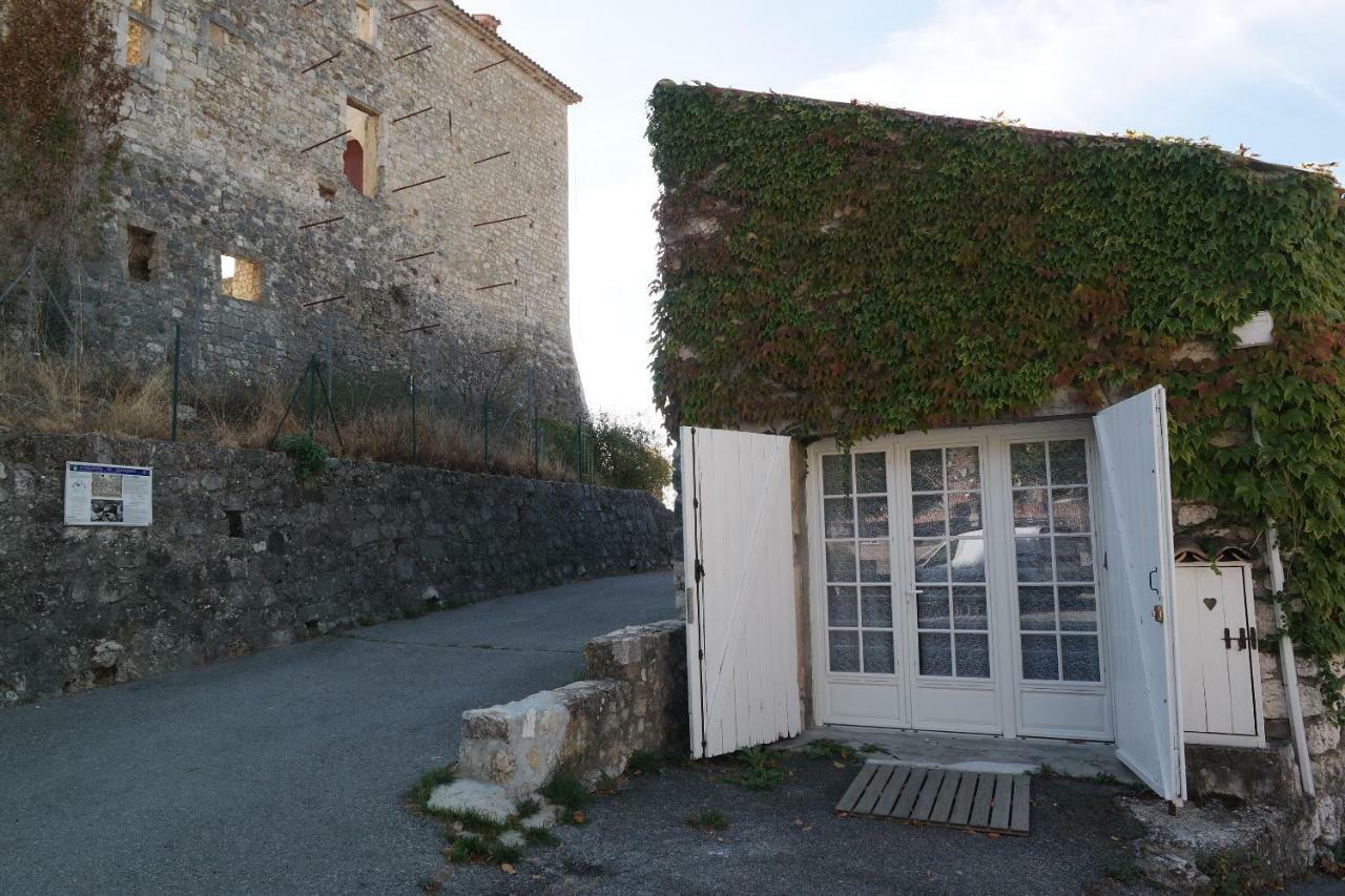 Au Pied Du Chateau Apartment Greolieres les Neiges Exterior photo